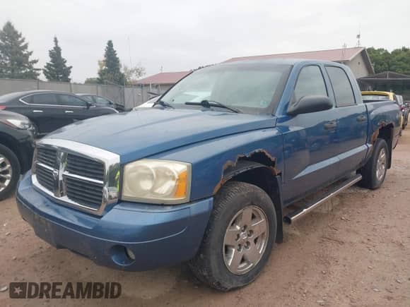 2006 Dodge Dakota SLT with VIN 1D7HW48K66S507938, listed as a IAAI auction lot 43386132 with 193,520 mi miles and . Bid and sale history available at DreamBid. Image 6.