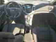 2015 Chevrolet Cruze LT z VIN 1G1PC5SB0F7241986, wystawiony jako Copart lot #82207085 z przebiegiem 126 671 mil mil oraz Czysty tytuł • Clean title. Historia ofert i sprzedaży dostępna na DreamBid. Obrazek 8.