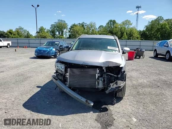 2014 Jeep Compass Latitude with VIN 1C4NJDEB8ED827099, listed as a Copart auction lot 71846995 with 77,981 mi miles and Salvage title. Bid and sale history available at DreamBid. Image 15.
