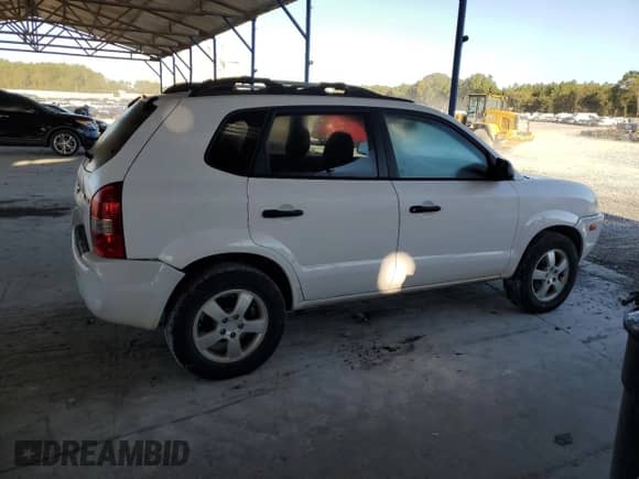 2006 Hyundai Tucson GL z VIN KM8JM12B76U462890, wystawiony jako Copart lot #85090795 z przebiegiem 139 274 mil mil oraz Szkoda całkowita • Salvage title. Historia ofert i sprzedaży dostępna na DreamBid. Obrazek 3.