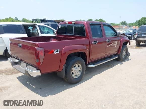 2007 Chevrolet Colorado 1LT z VIN 1GCDT13E878146728, wystawiony jako IAAI lot #42398764 z przebiegiem 161 185 mil mil oraz . Historia ofert i sprzedaży dostępna na DreamBid. Obrazek 4.