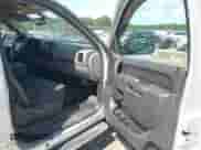 2012 Chevrolet Silverado 1500 LS z VIN 3GCPCREA4CG229602, wystawiony jako IAAI lot #42818433 z przebiegiem 294 243 mil mil oraz . Historia ofert i sprzedaży dostępna na DreamBid. Obrazek 5.