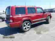 2007 Jeep Commander Sport с VIN 1J8HH48KX7C636984, выставлен на аукционе IAAI как лот 43144386 с пробегом 209 903 миль миль и . История ставок и продаж доступна на DreamBid. Изображение 4.