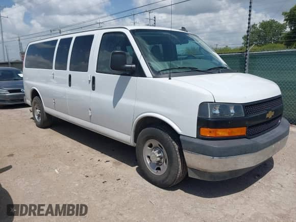 2020 Chevrolet Express Passenger LS with VIN 1GAZGNFG1L1240914, listed as a IAAI auction lot 42558334 with 38,750 mi miles and . Bid and sale history available at DreamBid. Image 1.