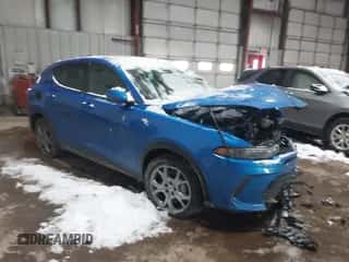 2024 Dodge Hornet R/T с VIN ZACPDFCW9R3A15083, выставлен на аукционе IAAI как лот 41595221 с пробегом 16 119 миль миль и . История ставок и продаж доступна на DreamBid. Изображение 1.