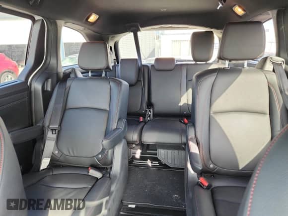 2025 Honda Odyssey Sport-L with VIN 5FNRL6H79SB049639, listed as a Copart auction lot 81608235 with 5,931 mi miles and Non repairable. Bid and sale history available at DreamBid. Image 10.