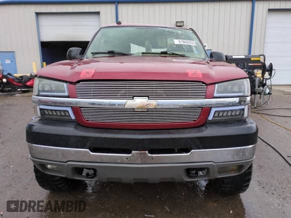 2004 Chevrolet Silverado 2500HD LS с VIN 1GCHK23U94F248712, выставлен на аукционе Copart как лот 61860355 с пробегом Не указан миль и На запчасти • Non repairable. История ставок и продаж доступна на DreamBid. Изображение 5.