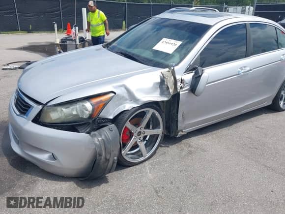 2009 Honda Accord EX with VIN 1HGCP36749A044431, listed as a IAAI auction lot 42954920 with 165,126 mi miles and . Bid and sale history available at DreamBid. Image 6.