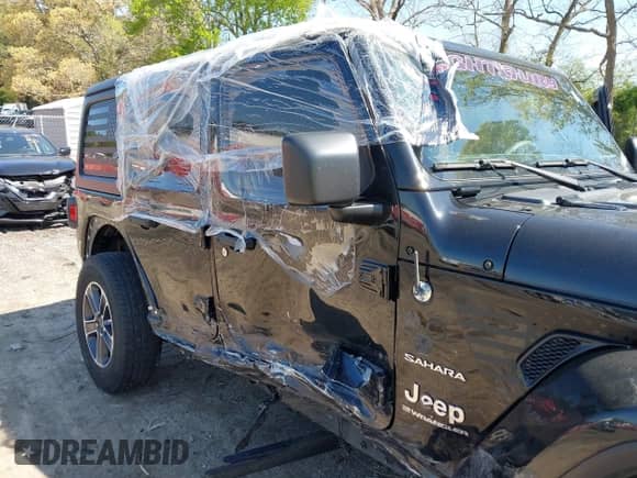 2023 Jeep Wrangler Sahara Altitude with VIN 1C4HJXEG4PW624339, listed as a IAAI auction lot 41998744 with 29,233 mi miles and . Bid and sale history available at DreamBid. Image 20.