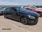 2018 Volvo S60 Dynamic с VIN YV126MFL8J2453945, выставлен на аукционе Copart как лот 60911235 с пробегом 43 493 миль миль и Списание • Salvage title. История ставок и продаж доступна на DreamBid. Изображение 4.