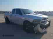 2017 Ram 1500 Express z VIN 1C6RR7FT5HS587830, wystawiony jako IAAI lot #42944441 z przebiegiem 249 518 mil mil oraz . Historia ofert i sprzedaży dostępna na DreamBid. Obrazek 1.