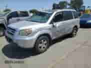 2006 Honda Pilot EX-L z VIN 5FNYF28536B010867, wystawiony jako Copart lot #60738235 z przebiegiem 183 334 mil mil oraz Szkoda całkowita • Salvage title. Historia ofert i sprzedaży dostępna na DreamBid. Obrazek 1.