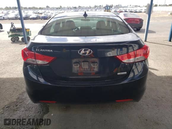 2013 Hyundai Elantra Limited с VIN 5NPDH4AE0DH178950, выставлен на аукционе Copart как лот 82390245 с пробегом Не указан миль и Списание • Salvage title. История ставок и продаж доступна на DreamBid. Изображение 6.