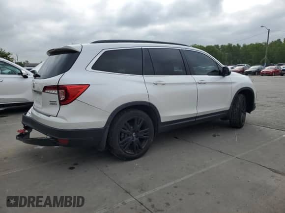 2022 Honda Pilot Special Edition with VIN 5FNYF6H28NB072180, listed as a Copart auction lot 69808375 with 32,790 mi miles and Salvage title. Bid and sale history available at DreamBid. Image 3.