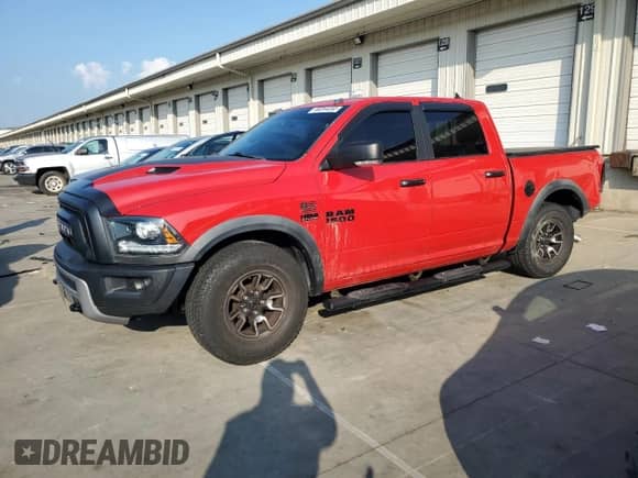 2016 Ram 1500 Rebel z VIN 1C6RR7YT4GS351584, wystawiony jako Copart lot #66264355 z przebiegiem 104 706 mil mil oraz Szkoda całkowita • Salvage title. Historia ofert i sprzedaży dostępna na DreamBid. Obrazek 1.