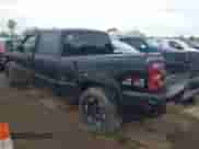 2003 Chevrolet Silverado 1500HD LS с VIN 1GCGK13U03F125952, выставлен на аукционе IAAI как лот 43270470 с пробегом 233 555 миль миль и . История ставок и продаж доступна на DreamBid. Изображение 3.