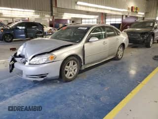 2014 Chevrolet Impala LT z VIN 2G1WB5E34E1156759, wystawiony jako Copart lot #83853985 z przebiegiem Nie podano mil oraz Nie do naprawy • Non repairable. Historia ofert i sprzedaży dostępna na DreamBid. Obrazek 1.