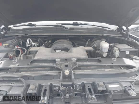 2020 Chevrolet Suburban LS с VIN 1GNSKGKC0LR215789, выставлен на аукционе IAAI как лот 41781707 с пробегом 204 914 миль миль и . История ставок и продаж доступна на DreamBid. Изображение 10.