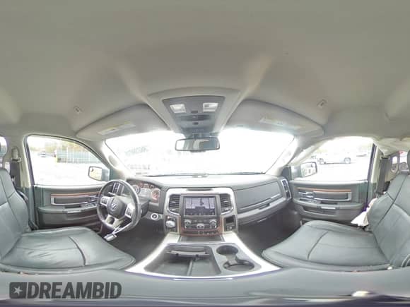 2018 Ram 1500 Laramie z VIN 1C6RR7NT4JS194831, wystawiony jako Copart lot #86239015 z przebiegiem 106 276 mil mil oraz Szkoda całkowita • Salvage title. Historia ofert i sprzedaży dostępna na DreamBid. Obrazek 14.