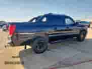 2005 Chevrolet Avalanche Z66 with VIN 3GNEC12Z65G120507, listed as a Copart auction lot 84012295 with 202,285 mi miles and Clean title. Bid and sale history available at DreamBid. Image 3.