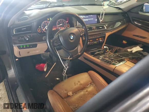 2014 BMW 7 Series 740Li with VIN WBAYE4C55ED137855, listed as a Copart auction lot 66704025 with 112,827 mi miles and Salvage title. Bid and sale history available at DreamBid. Image 8.