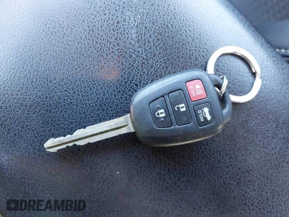 2012 Toyota Camry SE с VIN 4T1BF1FK9CU070904, выставлен на аукционе IAAI как лот 43521340 с пробегом 239 519 миль миль и . История ставок и продаж доступна на DreamBid. Изображение 11.