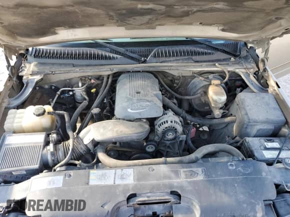 2005 Chevrolet Silverado 1500 LS with VIN 2GCEC19V251201136, listed as a Copart auction lot 86497015 with 236,200 mi miles and Salvage title. Bid and sale history available at DreamBid. Image 11.