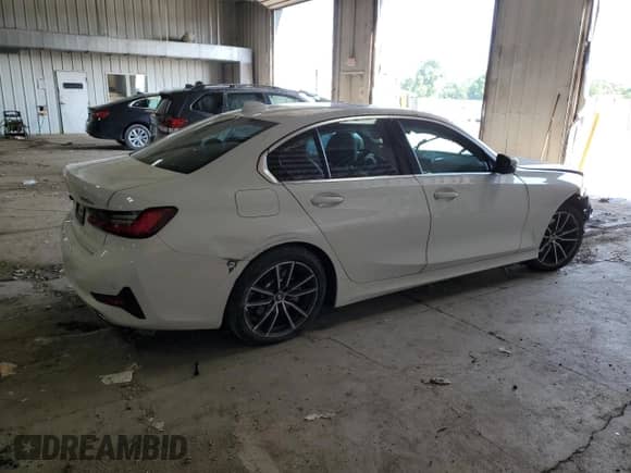 2021 BMW 3 Series 330e xDrive с VIN 3MW5P9J07M8C06218, выставлен на аукционе Copart как лот 67291245 с пробегом Не указан миль и На запчасти • Non repairable. История ставок и продаж доступна на DreamBid. Изображение 3.