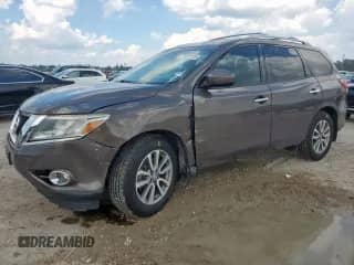 2016 Nissan Pathfinder SV с VIN 5N1AR2MN3GC610720, выставлен на аукционе Copart как лот 71327515 с пробегом 101 163 миль миль и Списание • Salvage title. История ставок и продаж доступна на DreamBid. Изображение 1.