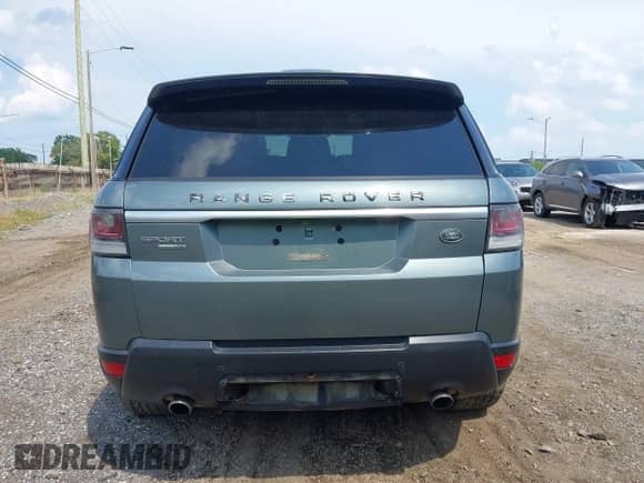 2014 Land Rover Range Rover Sport HSE with VIN SALWR2WF6EA318884, listed as a IAAI auction lot 42617458 with 121,004 mi miles and . Bid and sale history available at DreamBid. Image 16.