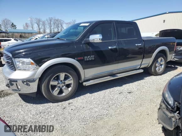 2014 Ram 1500 Laramie z VIN 1C6RR7VM2ES442704, wystawiony jako Copart lot #50074295 z przebiegiem 114 734 mil mil oraz Szkoda całkowita • Salvage title. Historia ofert i sprzedaży dostępna na DreamBid. Obrazek 1.
