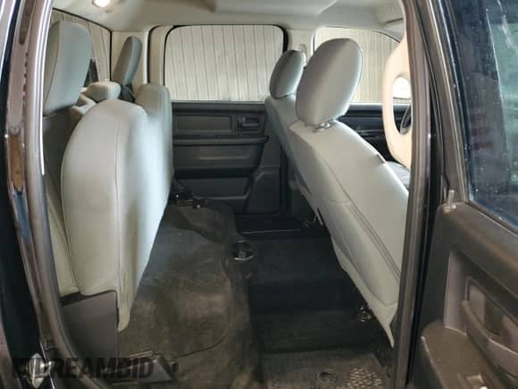 2017 Ram 1500 Tradesman z VIN 1C6RR7KT3HS603223, wystawiony jako Copart lot #45562685 z przebiegiem 89 404 mil mil oraz Szkoda całkowita • Salvage title. Historia ofert i sprzedaży dostępna na DreamBid. Obrazek 10.