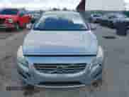 2013 Volvo S60 T5 с VIN YV1612FH8D2176864, выставлен на аукционе IAAI как лот 41876937 с пробегом 208 435 миль миль и . История ставок и продаж доступна на DreamBid. Изображение 12.