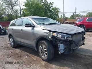 2018 Kia Sorento LX with VIN 5XYPG4A3XJG430706, listed as a IAAI auction lot 42412261 with 64,415 mi miles and . Bid and sale history available at DreamBid. Image 1.