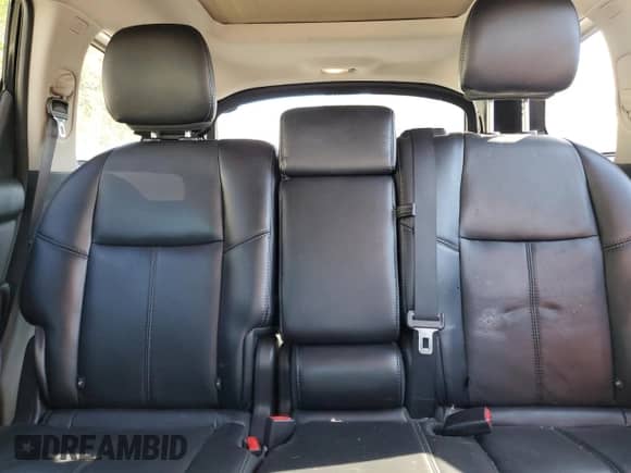 2015 Nissan Pathfinder SV z VIN 5N1AR2MM7FC682798, wystawiony jako Copart lot #84948735 z przebiegiem 115 006 mil mil oraz Szkoda całkowita • Salvage title. Historia ofert i sprzedaży dostępna na DreamBid. Obrazek 10.