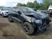 2012 Jeep Grand Cherokee SRT-8 z VIN 1C4RJFDJ3CC216292, wystawiony jako Copart lot #82024225 z przebiegiem 181 122 mil mil oraz Szkoda całkowita • Salvage title. Historia ofert i sprzedaży dostępna na DreamBid. Obrazek 14.