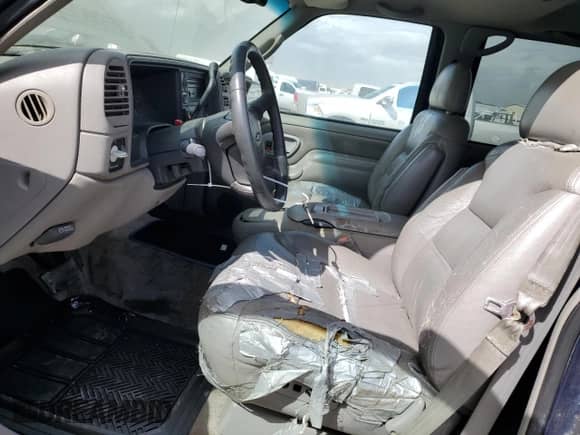 1997 Chevrolet Suburban с VIN 1GNFK16R9VJ309720, выставлен на аукционе Copart как лот 48814475 с пробегом 198 109 миль миль и Чистый • Clean title. История ставок и продаж доступна на DreamBid. Изображение 7.