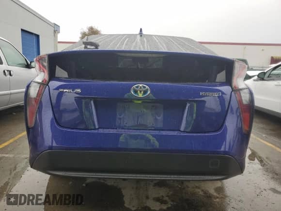 2016 Toyota Prius Two with VIN JTDKBRFU6G3525736, listed as a Copart auction lot 43402195 with 355,519 mi miles and Salvage title. Bid and sale history available at DreamBid. Image 6.