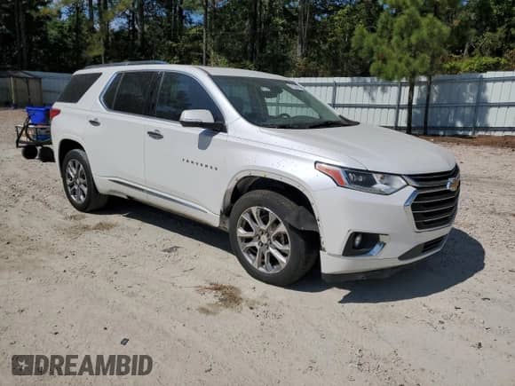 2019 Chevrolet Traverse Premier z VIN 1GNEVKKW4KJ253542, wystawiony jako Copart lot #81314615 z przebiegiem 107 981 mil mil oraz Szkoda całkowita • Salvage title. Historia ofert i sprzedaży dostępna na DreamBid. Obrazek 4.