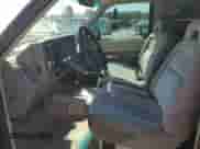 1992 Chevrolet Silverado 2500 с VIN 2GCFK29K9N1144470, выставлен на аукционе Copart как лот 71280305 с пробегом 157 852 миль миль и Списание • Salvage title. История ставок и продаж доступна на DreamBid. Изображение 7.