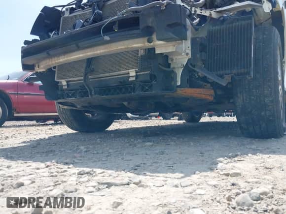 2016 Nissan Pathfinder Platinum with VIN 5N1AR2MM1GC655985, listed as a IAAI auction lot 42721640 with 175,902 mi miles and . Bid and sale history available at DreamBid. Image 19.