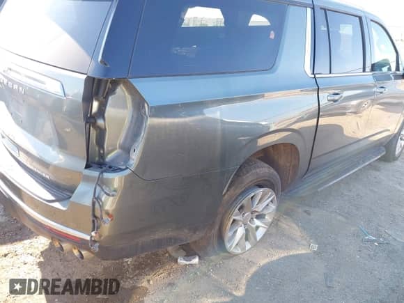 2023 Chevrolet Suburban Premier с VIN 1GNSKFKD9PR278771, выставлен на аукционе IAAI как лот 42198380 с пробегом 55 359 миль миль и . История ставок и продаж доступна на DreamBid. Изображение 17.