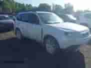 2011 Subaru Forester X Premium z VIN JF2SHADC1BG761496, wystawiony jako IAAI lot #42534776 z przebiegiem 176 885 mil mil oraz . Historia ofert i sprzedaży dostępna na DreamBid. Obrazek 6.