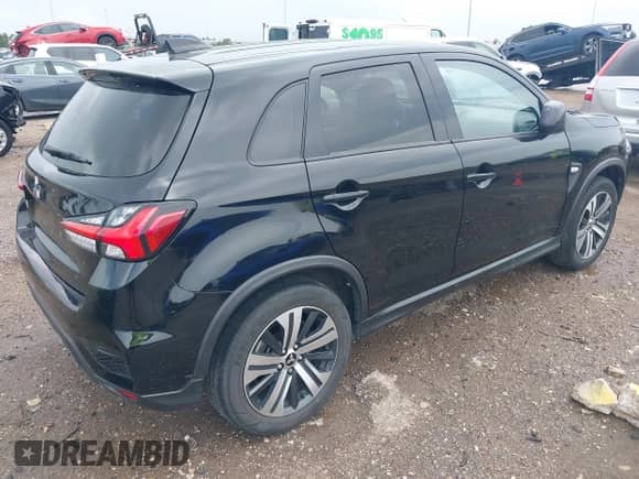 2021 Mitsubishi Outlander ES z VIN JA4APUAU7MU028461, wystawiony jako IAAI lot #42612076 z przebiegiem 56 344 mil mil oraz . Historia ofert i sprzedaży dostępna na DreamBid. Obrazek 4.