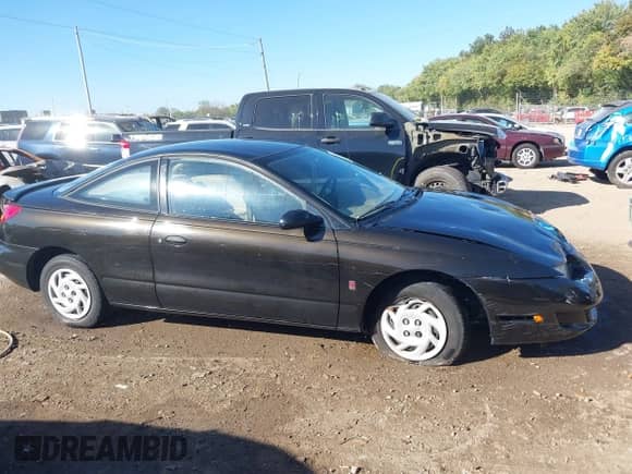 1997 Saturn SC с VIN 1G8ZE1283VZ163658, выставлен на аукционе IAAI как лот 40494467 с пробегом 111 701 миль миль и . История ставок и продаж доступна на DreamBid. Изображение 13.