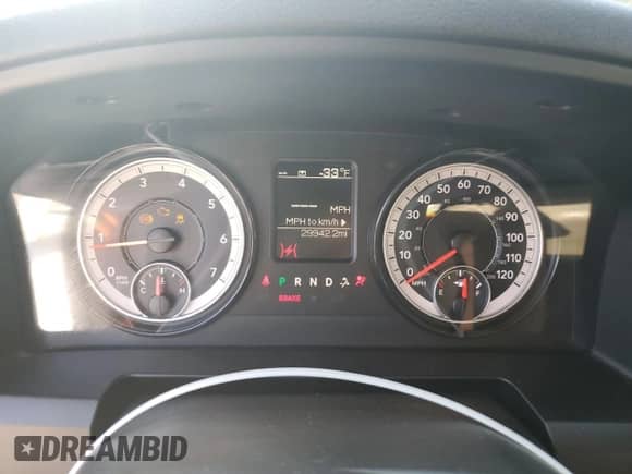 2022 Ram 1500 Tradesman z VIN 3C6JR6DG8NG429501, wystawiony jako Copart lot #66175815 z przebiegiem 29 942 mil mil oraz Nie do naprawy • Non repairable. Historia ofert i sprzedaży dostępna na DreamBid. Obrazek 9.