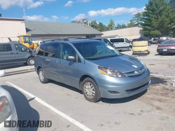 2010 Toyota Sienna CE с VIN 5TDKK4CC5AS328688, выставлен на аукционе IAAI как лот 43225823 с пробегом 348 153 миль миль и . История ставок и продаж доступна на DreamBid. Изображение 1.