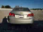 2015 Chevrolet Cruze Diesel z VIN 1G1P75SZ3F7212032, wystawiony jako Copart lot #86111215 z przebiegiem 169 741 mil mil oraz Czysty tytuł • Clean title. Historia ofert i sprzedaży dostępna na DreamBid. Obrazek 6.