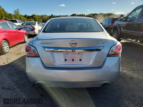 2015 Nissan Altima SV с VIN 1N4AL3AP9FC148573, выставлен на аукционе Copart как лот 84448535 с пробегом 153 169 миль миль и Чистый • Clean title. История ставок и продаж доступна на DreamBid. Изображение 6.