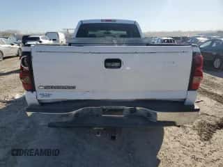 2006 Chevrolet Silverado 3500 SRW Wrk Trk с VIN 1GCHK33D26F252450, выставлен на аукционе Copart как лот 48043305 с пробегом Не указан миль и Чистый • Clean title. История ставок и продаж доступна на DreamBid. Изображение 6.